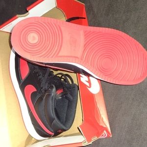 Nike Court vision mid